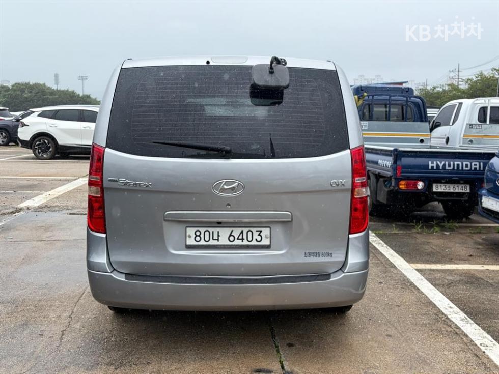 Hyundai Starex — miniaturë 5