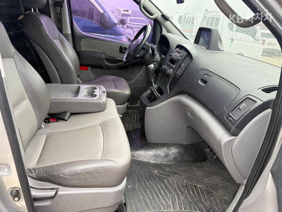 Hyundai Starex — miniaturë 12