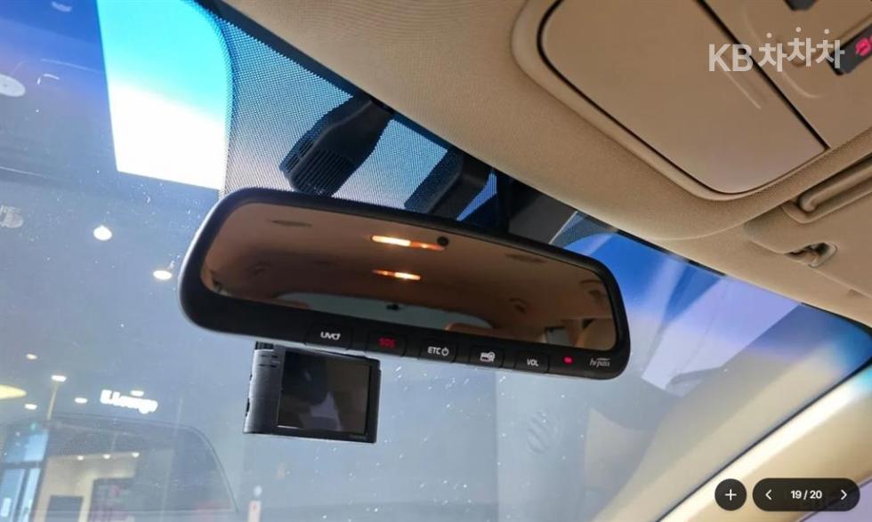 Kia Carnival — miniaturë 19