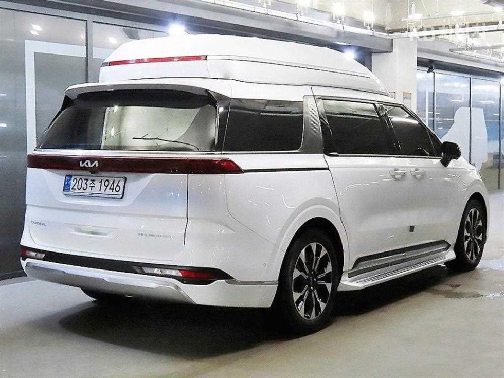 Kia Carnival — miniaturë 4