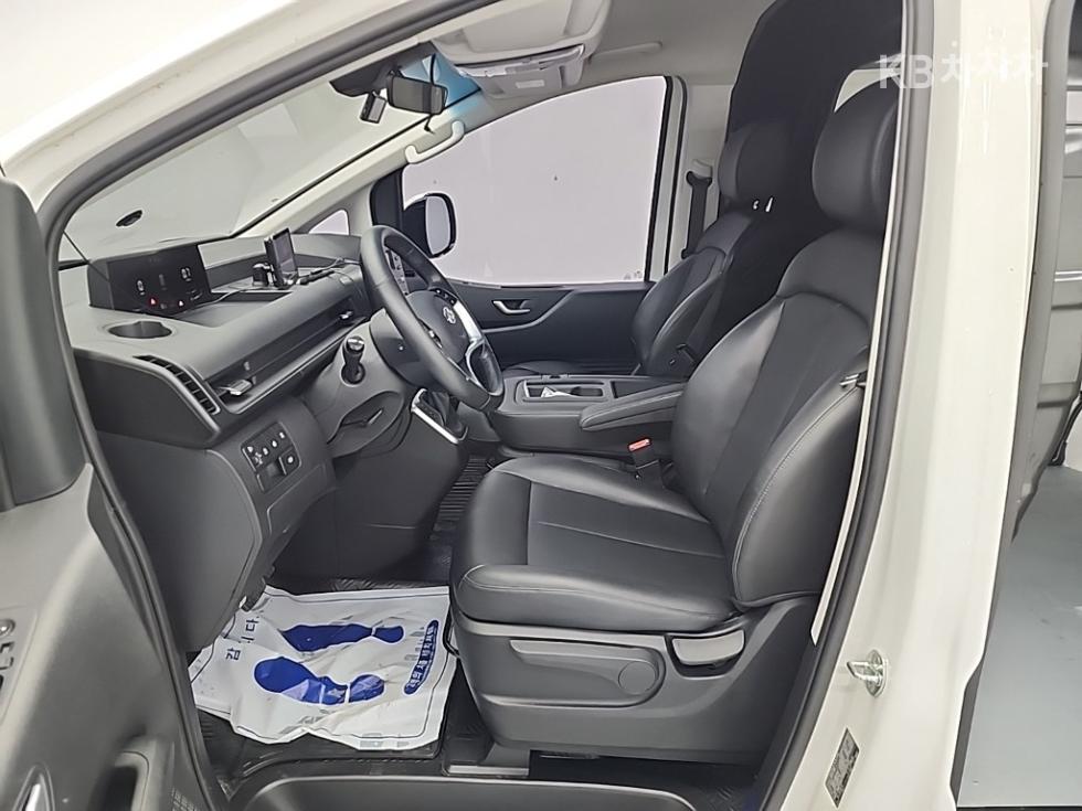 Hyundai Staria — miniaturë 11