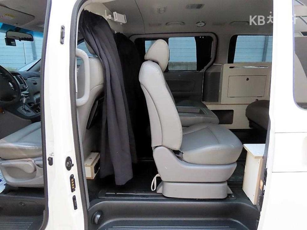 Hyundai Starex — miniaturë 6
