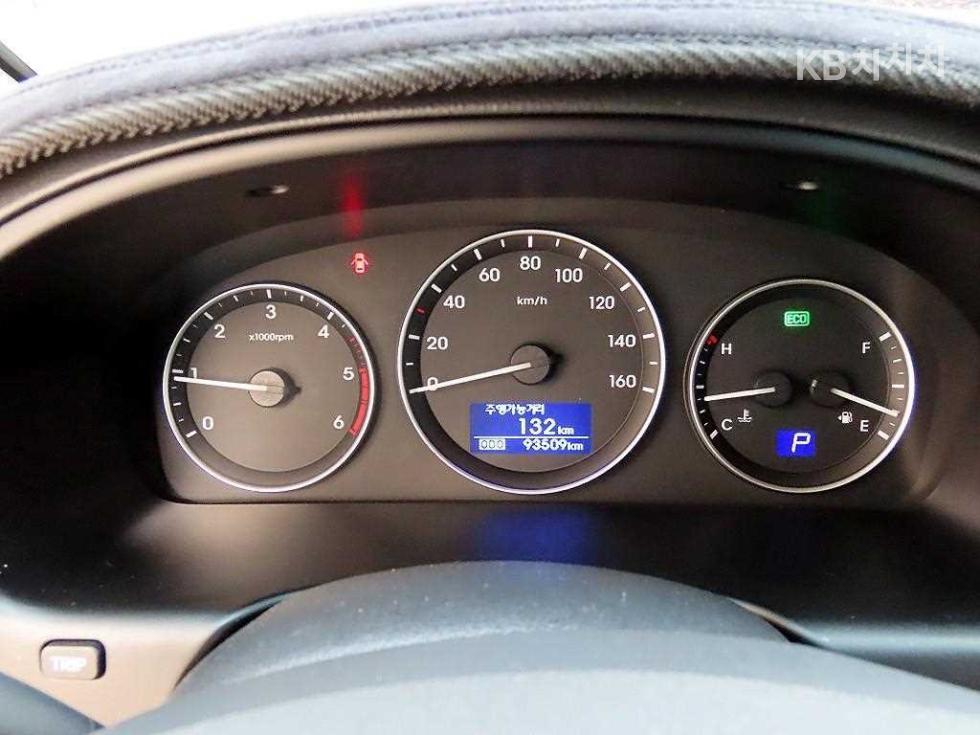 Hyundai Starex — miniaturë 12
