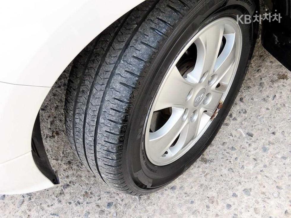 Hyundai Starex — miniaturë 20