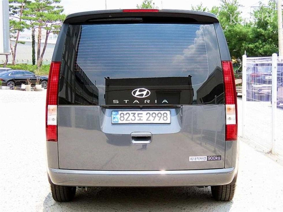 Hyundai Staria — miniaturë 4
