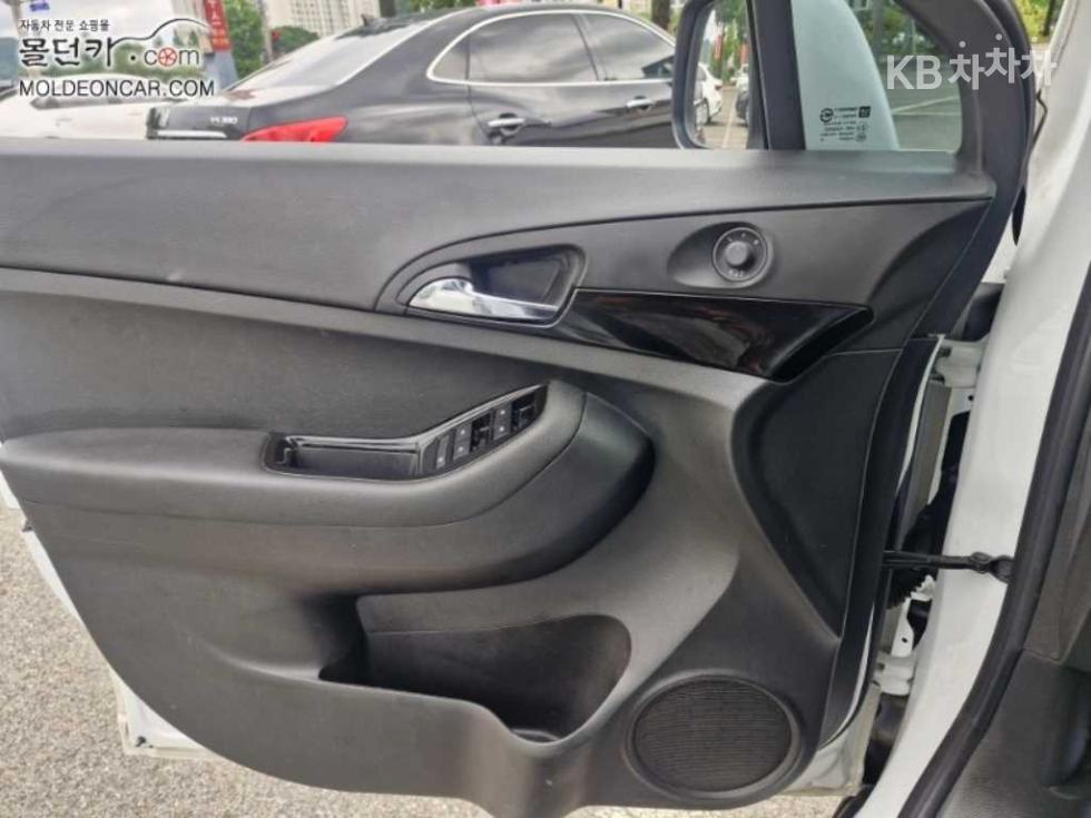 Chevrolet Orlando — miniaturë 11