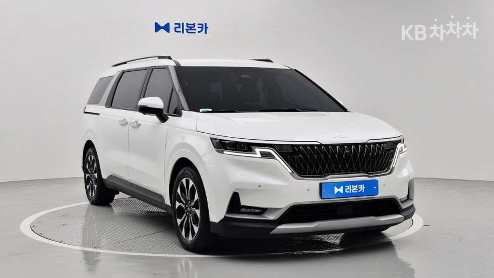 Kia Carnival — miniaturë 3