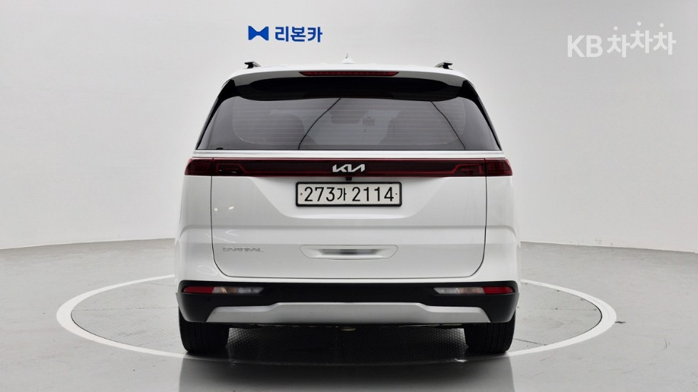 Kia Carnival — miniaturë 5