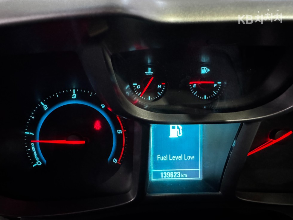 Chevrolet Orlando — miniaturë 11