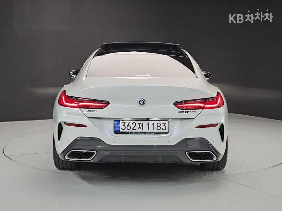 2023 BMW BMW 8 (G15) photo