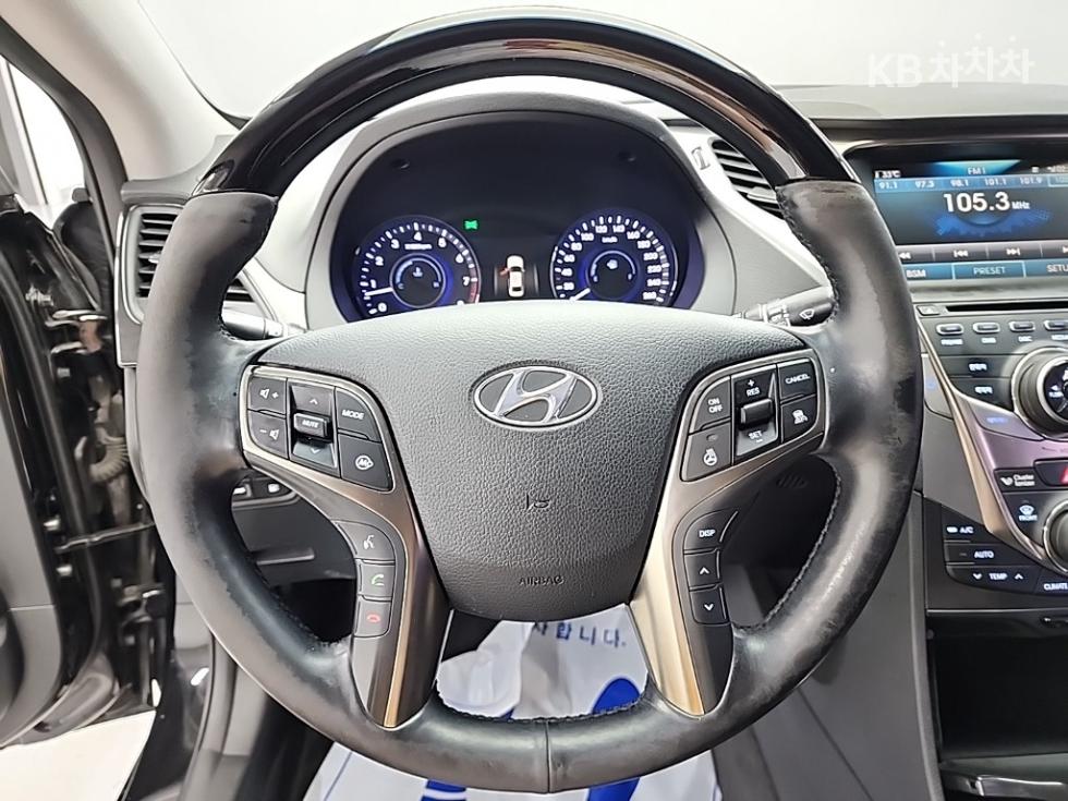Hyundai Grandeur — miniaturë 9