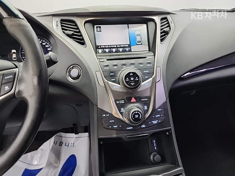 Hyundai Grandeur — miniaturë 10