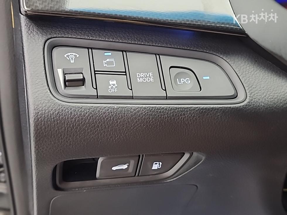 Hyundai Grandeur — miniaturë 18