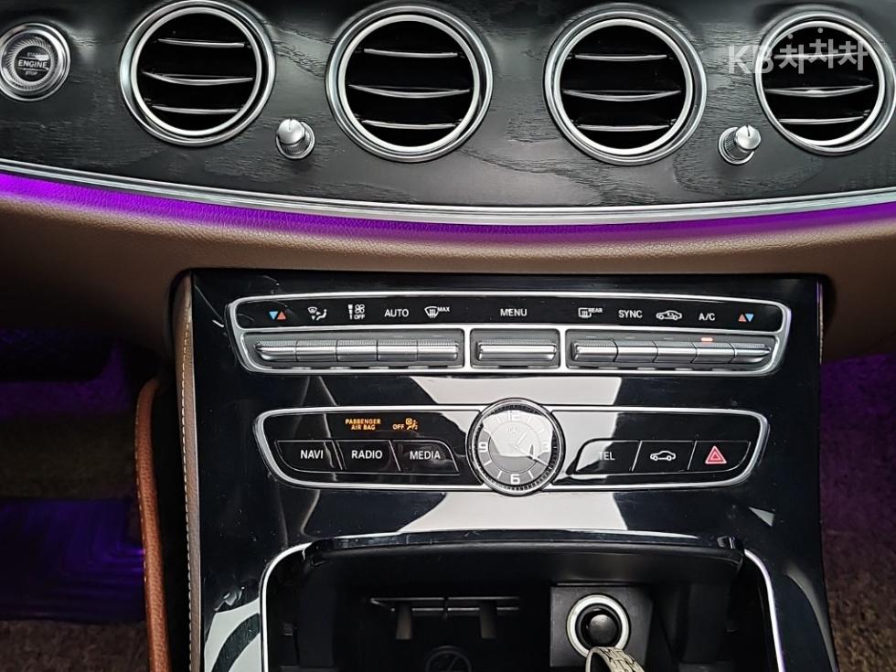 Mercedes-Benz E-klasse — miniaturë 10