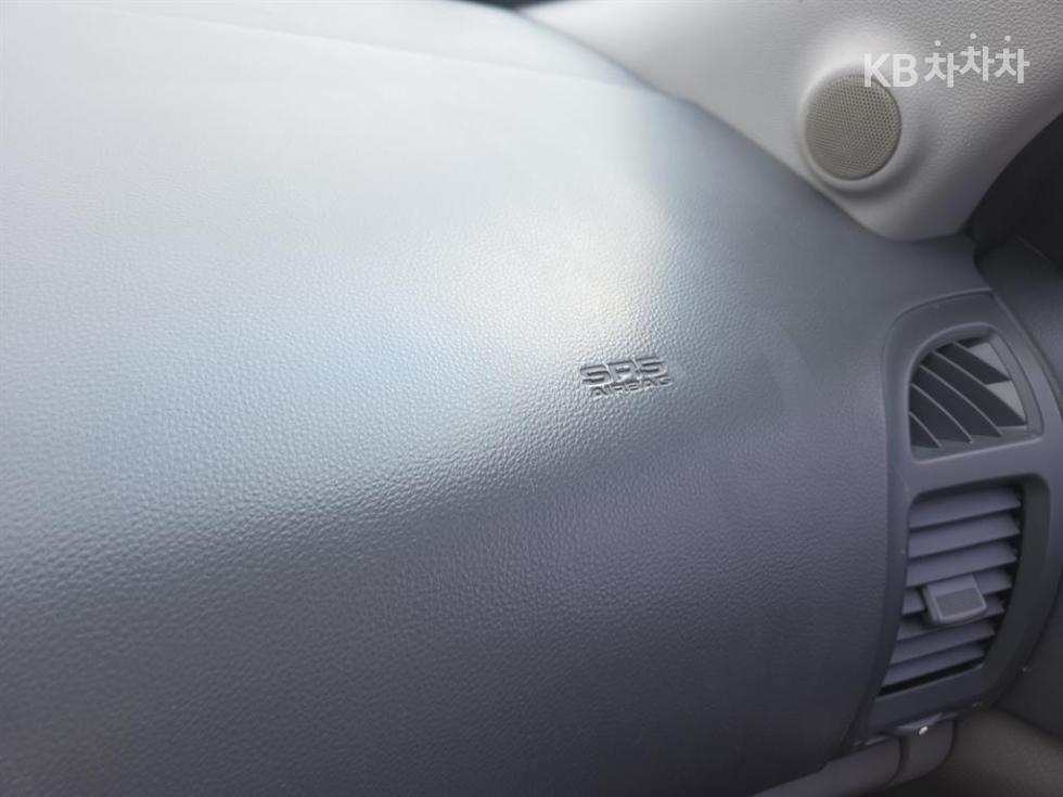 Kia Carnival — miniaturë 9