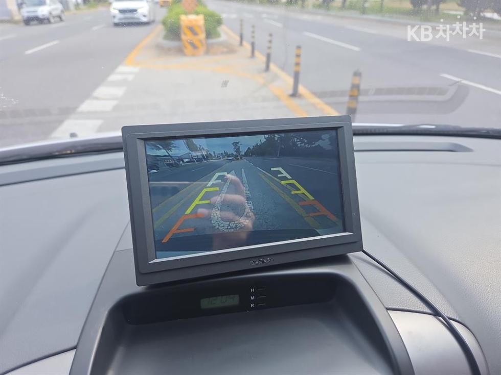 Kia Carnival — miniaturë 13