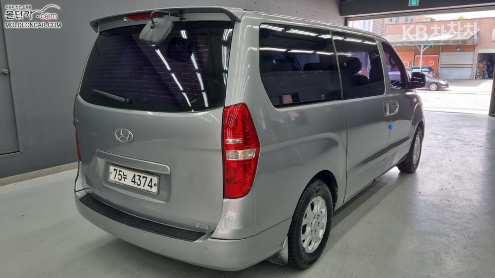 Hyundai Starex — miniaturë 2