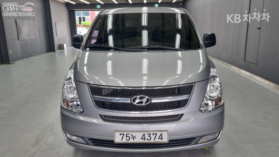 Hyundai Starex — miniaturë 3