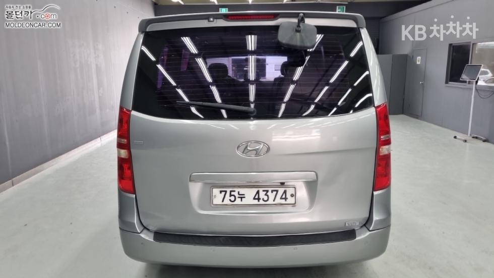 Hyundai Starex — miniaturë 4