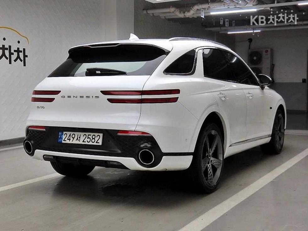 Genesis GV70 — miniaturë 4