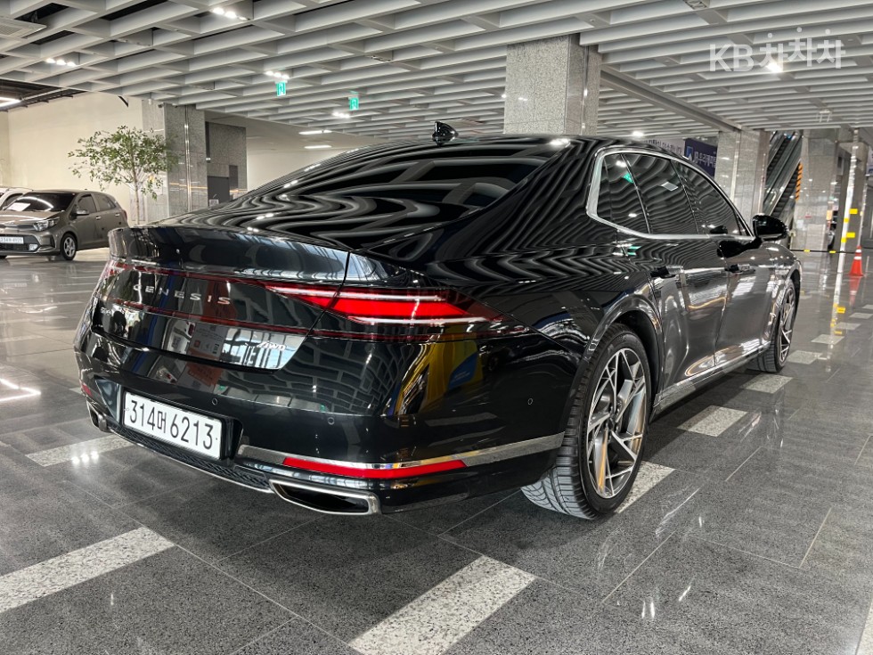 2022 Genesis G90(RS4) photo