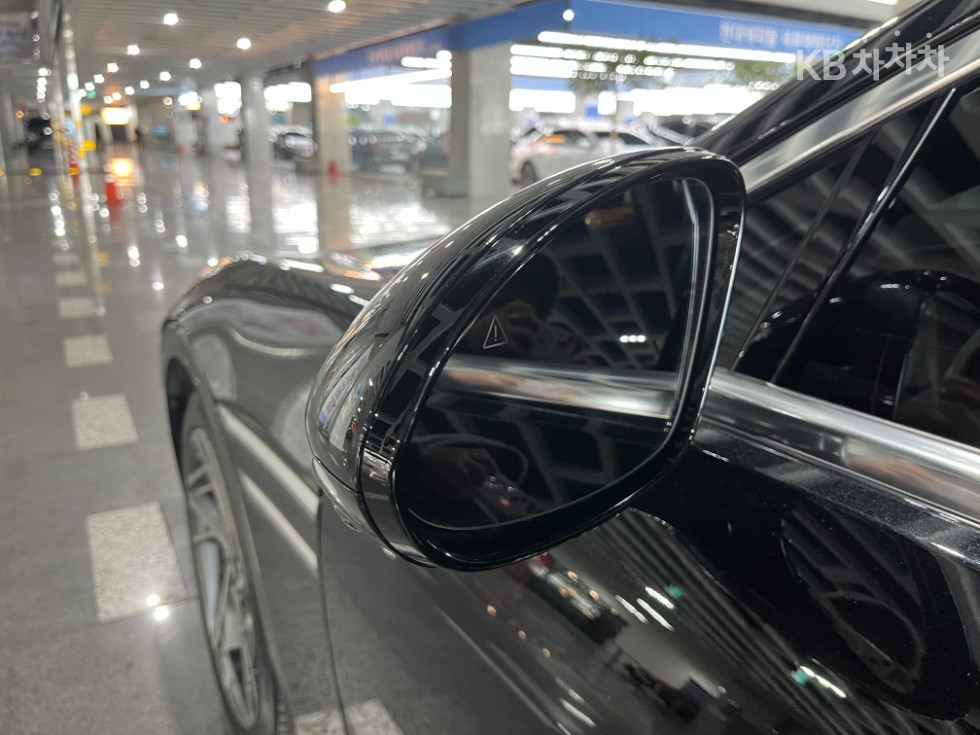 2022 Genesis G90(RS4) photo