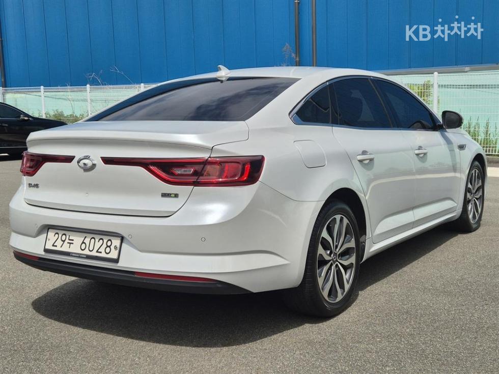 Renault Samsung SM6 — miniaturë 4