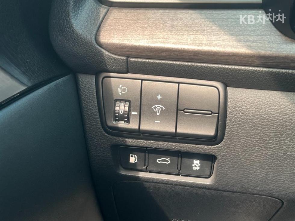 Kia K7 — miniaturë 12