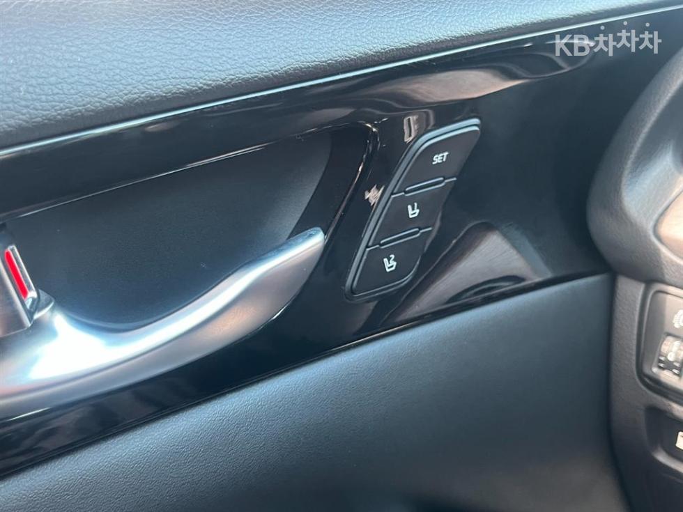 Kia K7 — miniaturë 13