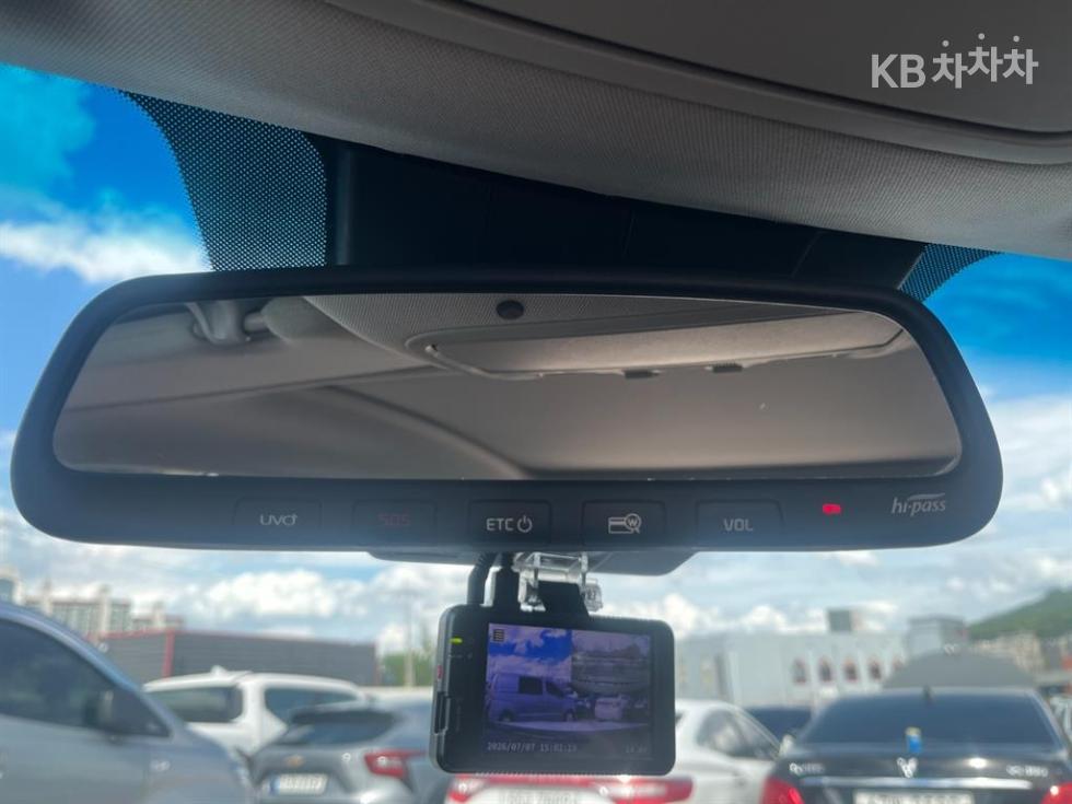 Kia K7 — miniaturë 14