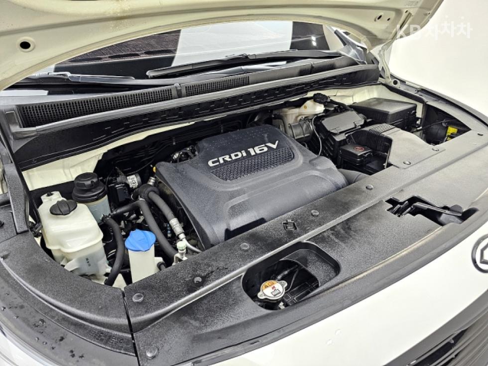 Kia Carnival — miniaturë 6