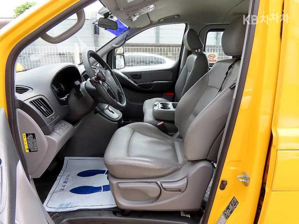 Hyundai Starex — miniaturë 5