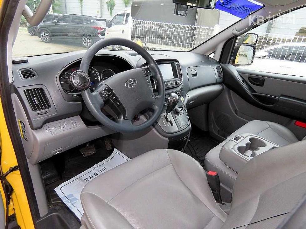 Hyundai Starex — miniaturë 7