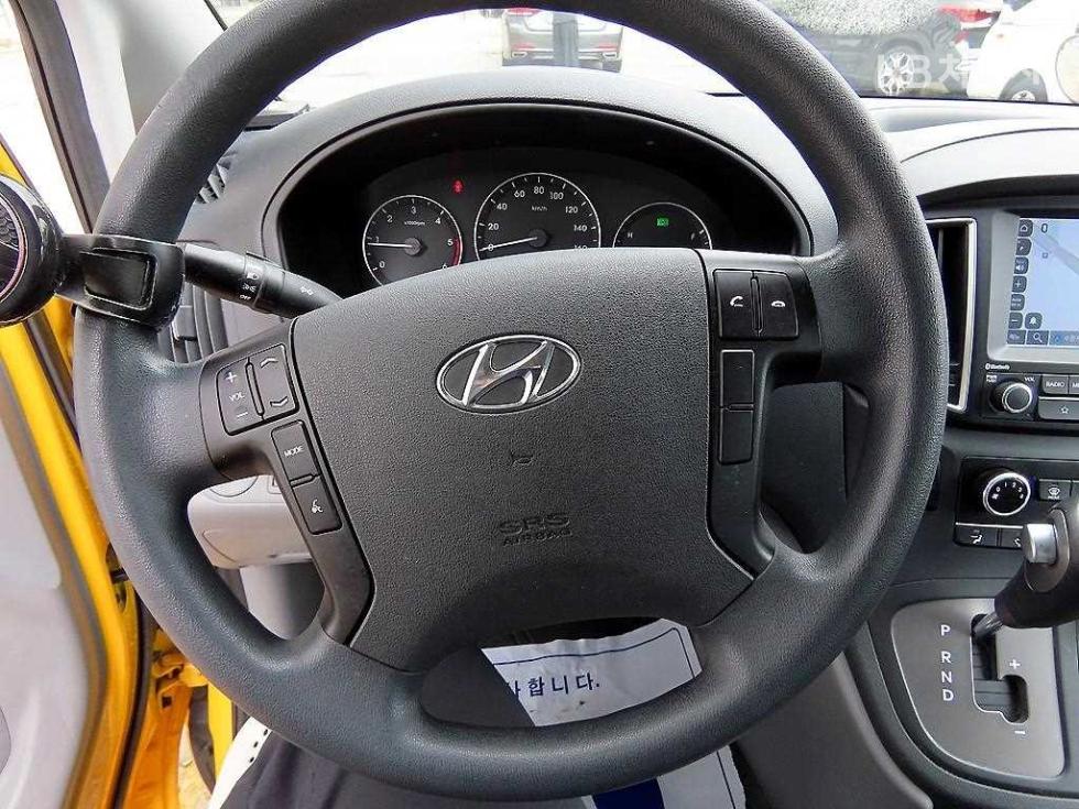 Hyundai Starex — miniaturë 8