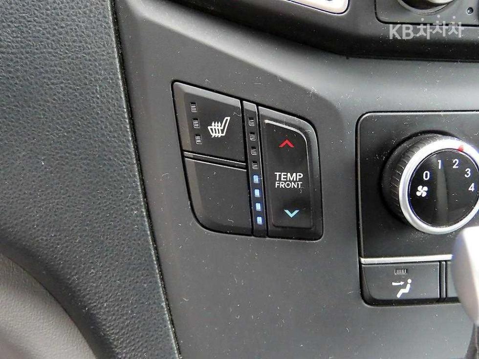 Hyundai Starex — miniaturë 15
