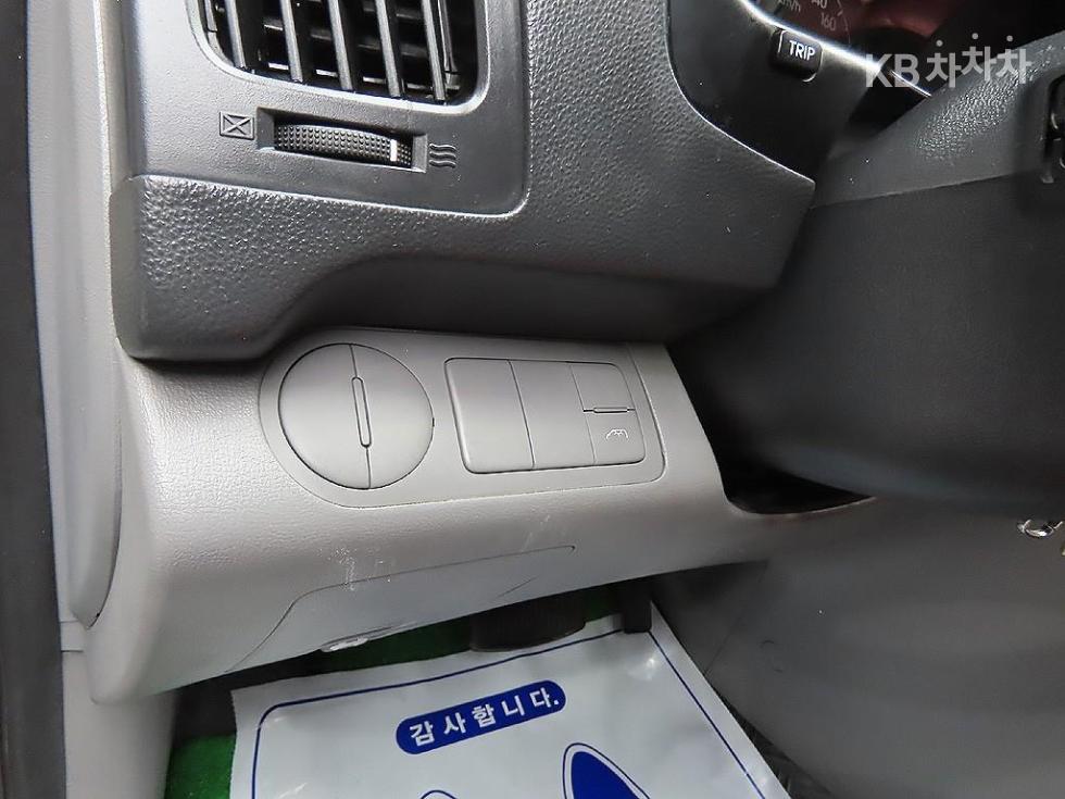 Hyundai Starex — miniaturë 14