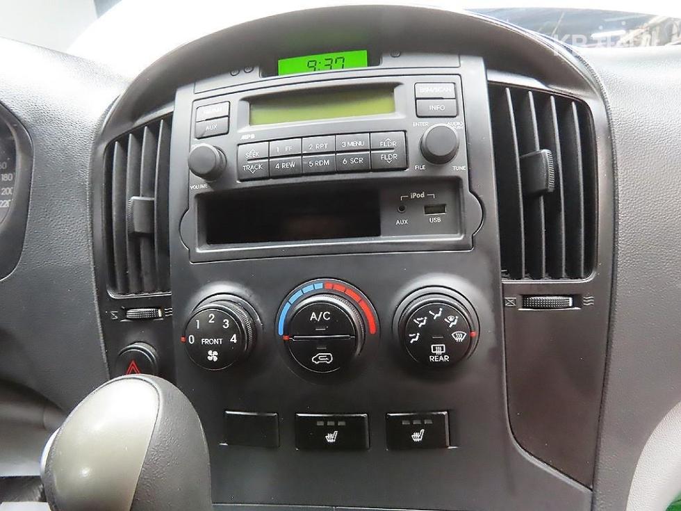Hyundai Starex — miniaturë 16