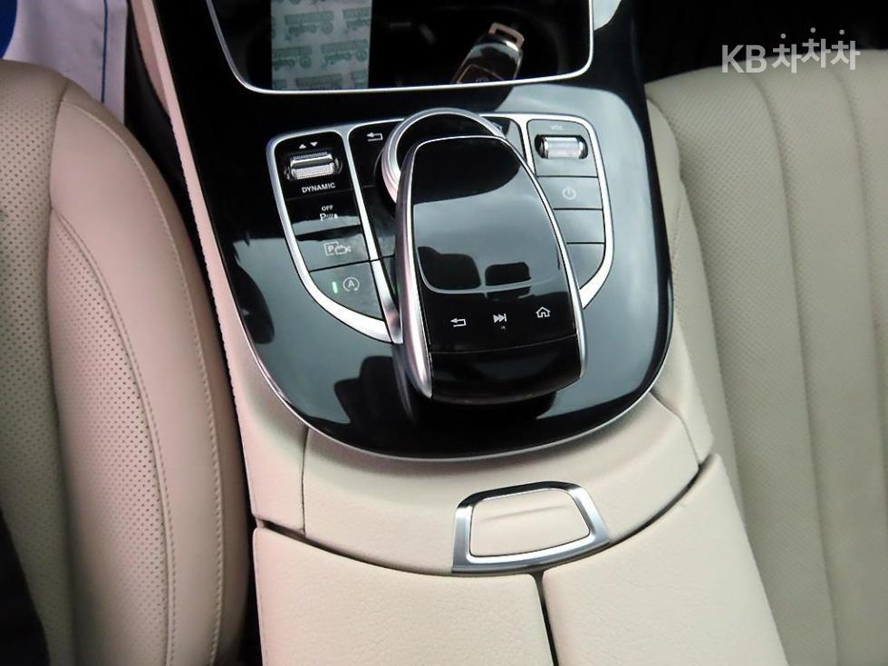 Mercedes-Benz E-klasse — miniaturë 14