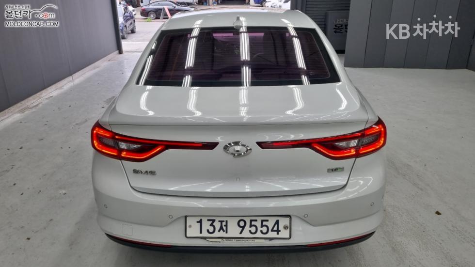 Renault Samsung SM6 — miniaturë 4