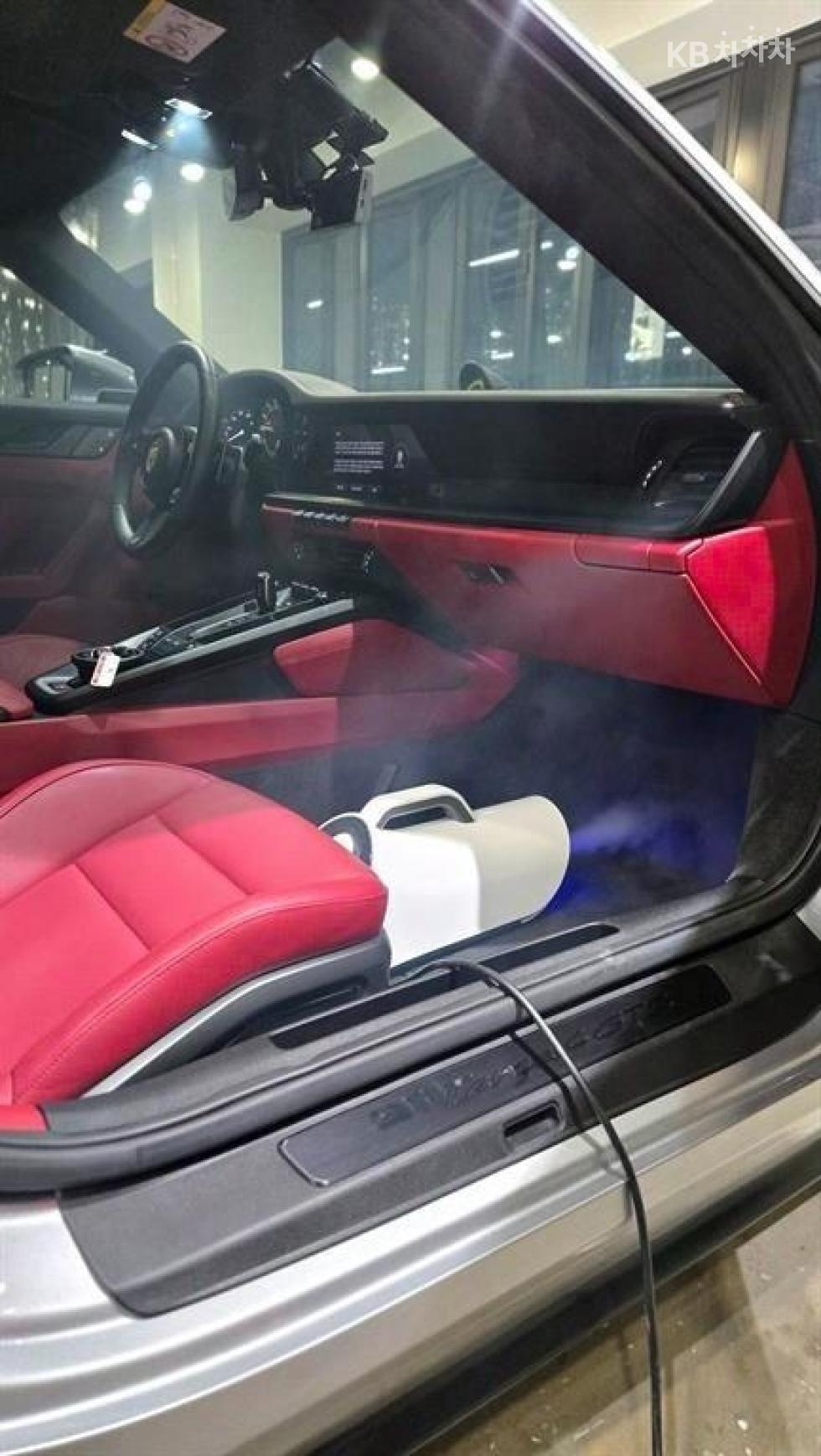 Porsche 911 — miniaturë 4