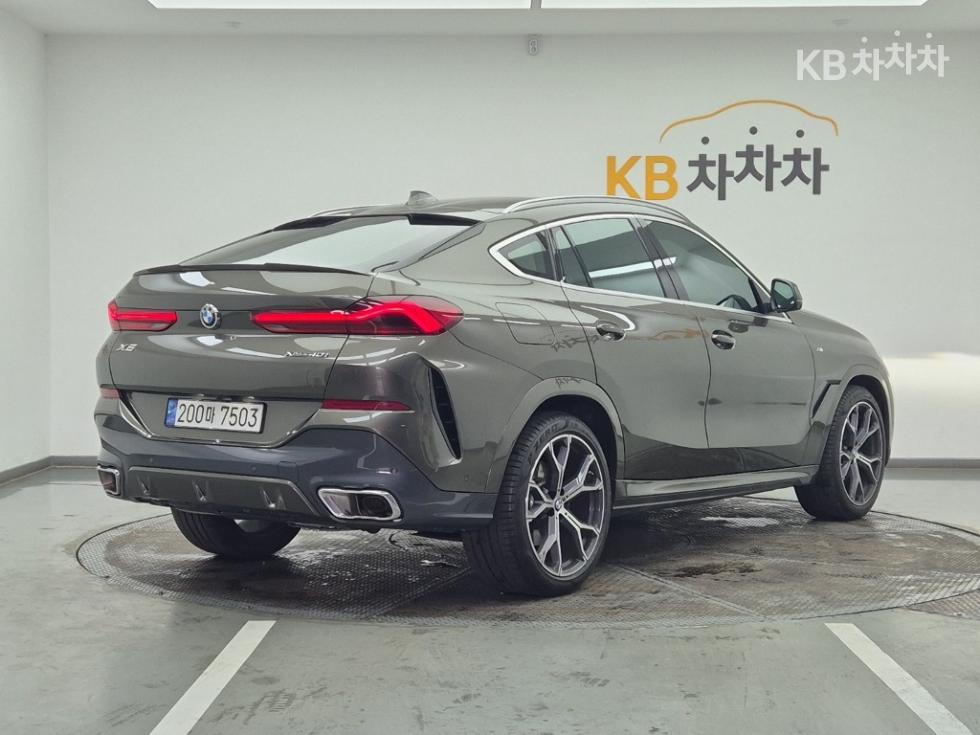 BMW X6 — miniaturë 4