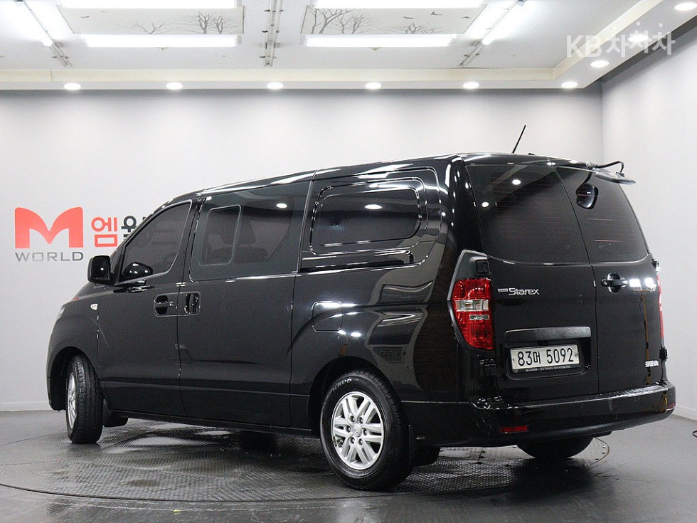 Hyundai Starex — miniaturë 4