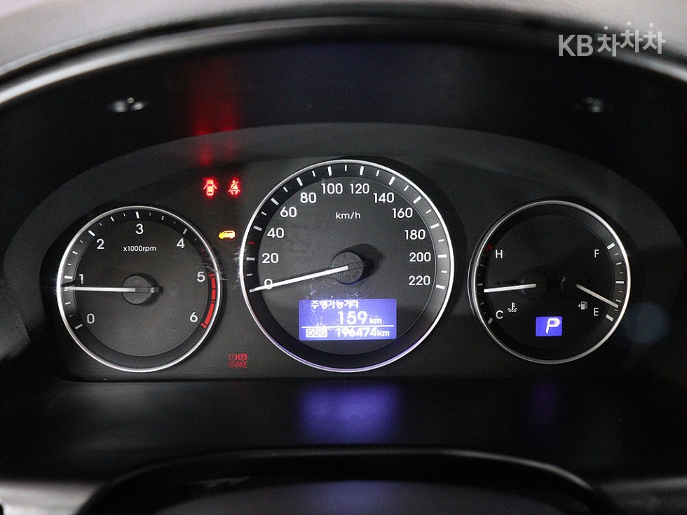 Hyundai Starex — miniaturë 6
