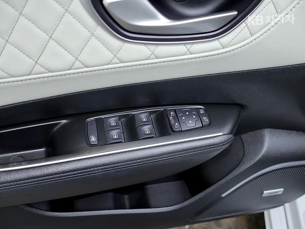 Renault Samsung SM6 — miniaturë 13