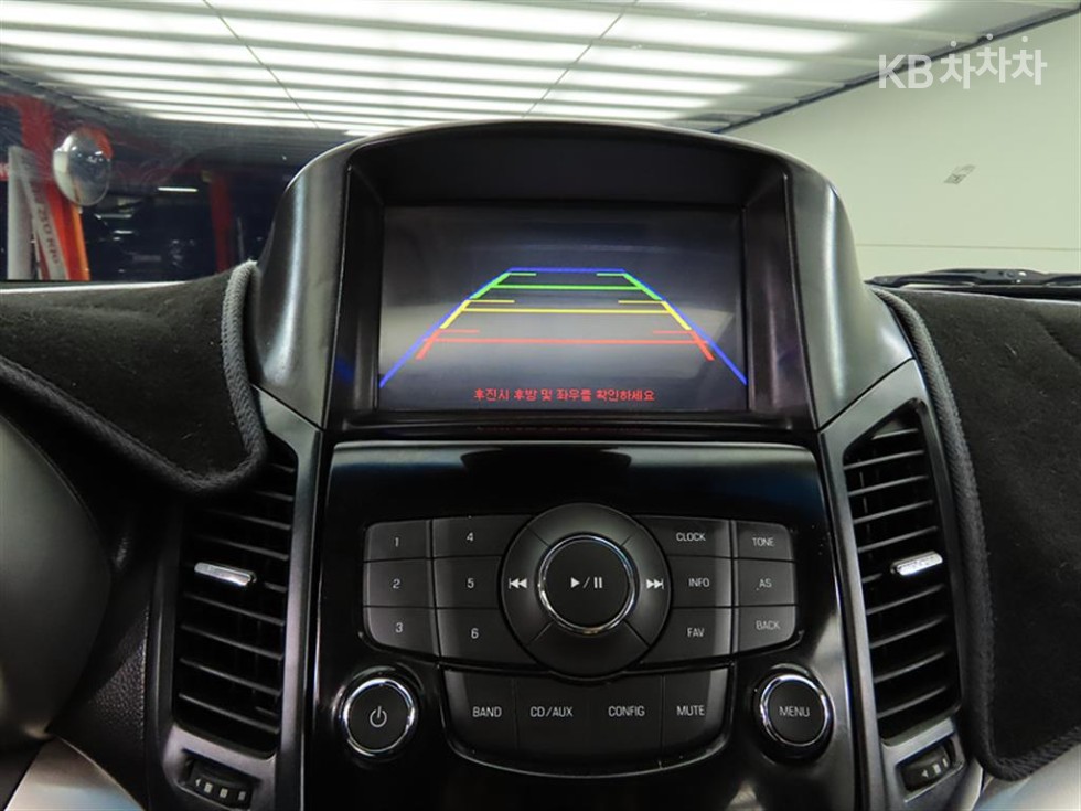 Chevrolet Orlando — miniaturë 16