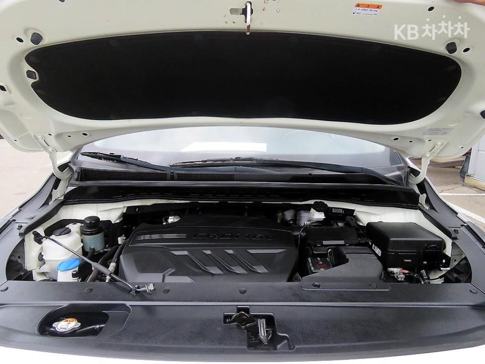 Kia Carnival — miniaturë 19