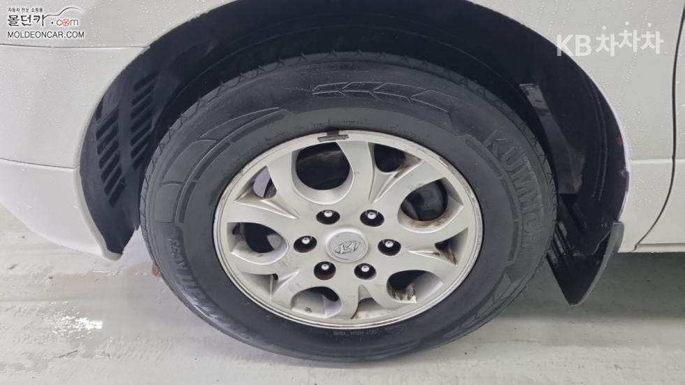 Hyundai Starex — miniaturë 6