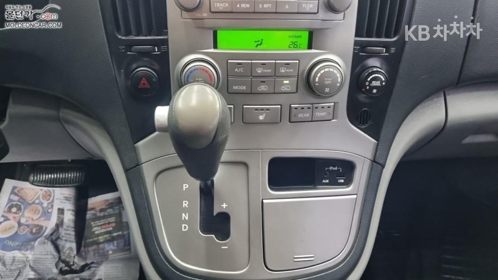 Hyundai Starex — miniaturë 12
