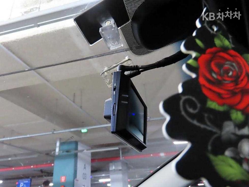 Kia K7 — miniaturë 15