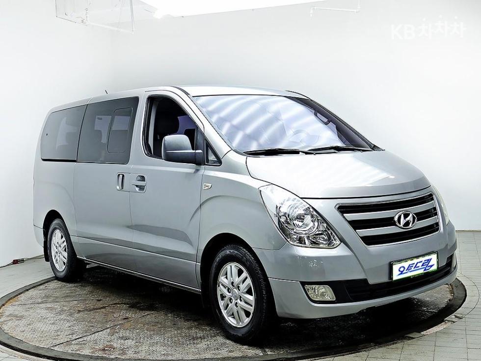 Hyundai Starex — miniaturë 2